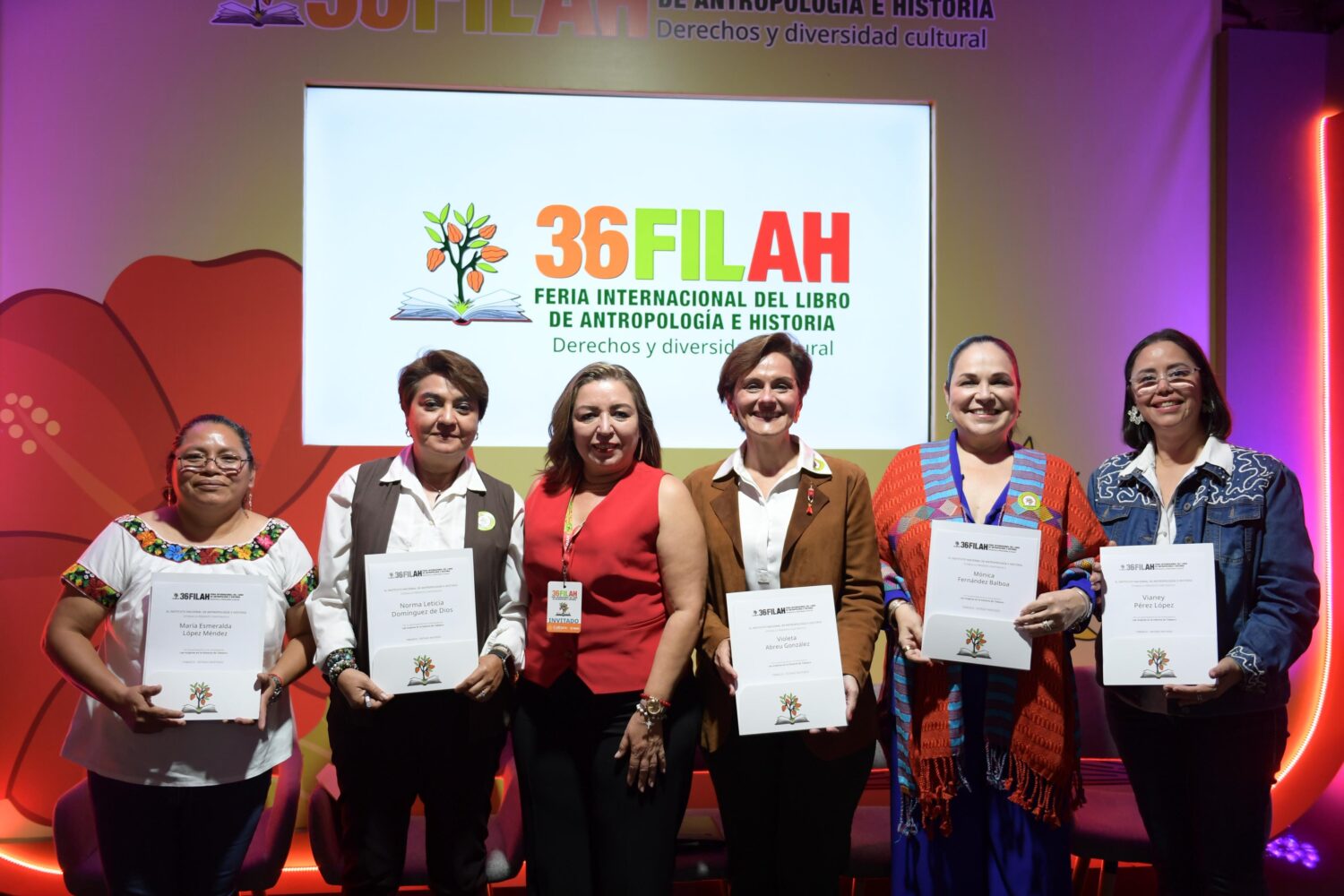 Mujeres, el rostro de Tabasco en la FILAH