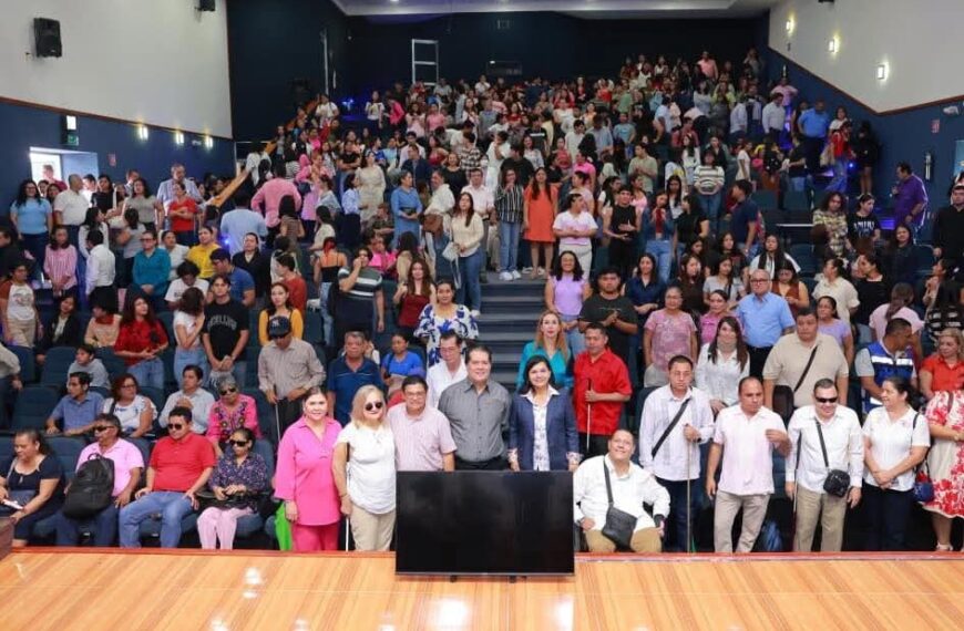 Yolanda Osuna impulsa inclusión y autonomía en el Día del Bastón Blanco junto a la UJAT