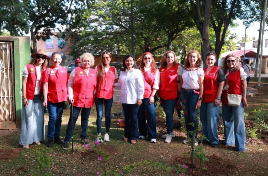 Suman esfuerzos Gobierno de Centro y sociedad civil para reforestar y embellecer espacios públicos