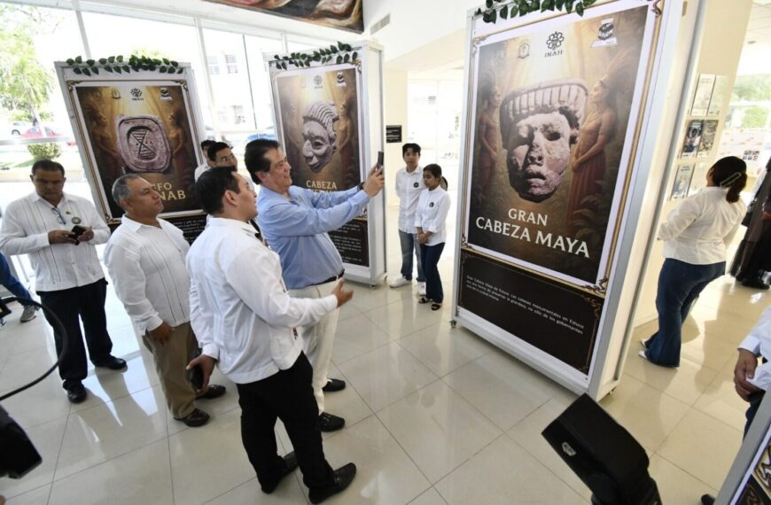 Exposición de piezas arqueológicas mayas con realidad aumentada ofrecen en la UJAT una experiencia inmersiva