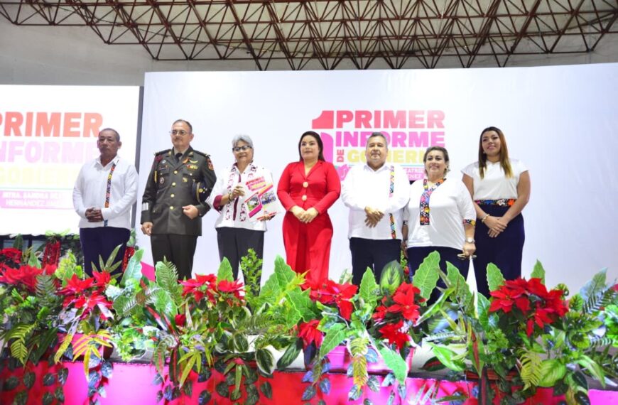 Gobierno de Javier May y Ayuntamiento de Tenosique seguirán trabajando por el bienestar del pueblo: Luisa del Carmen Cámara Cabrales