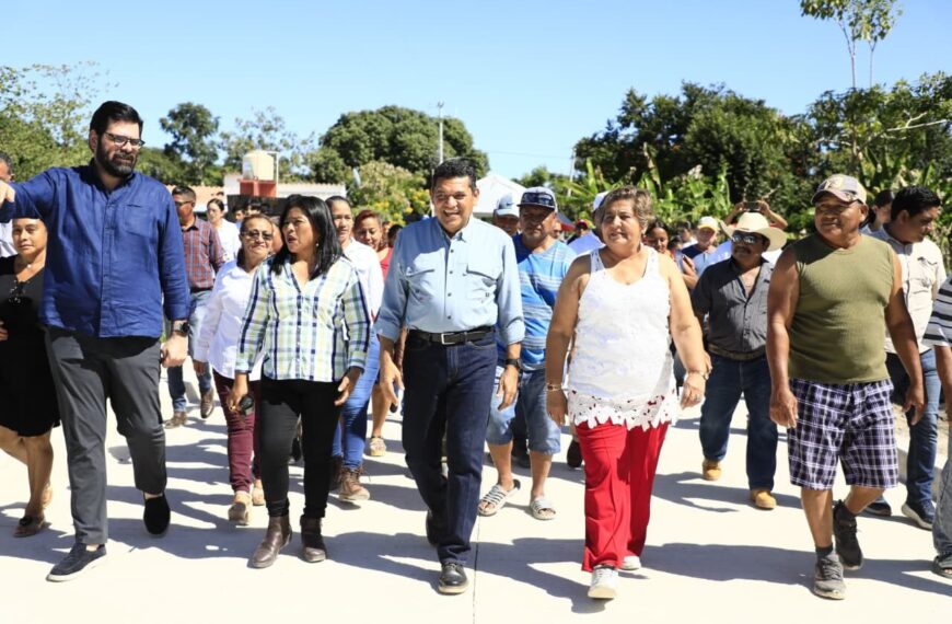 Avanza rescate de camino Zapatero-Jonuta