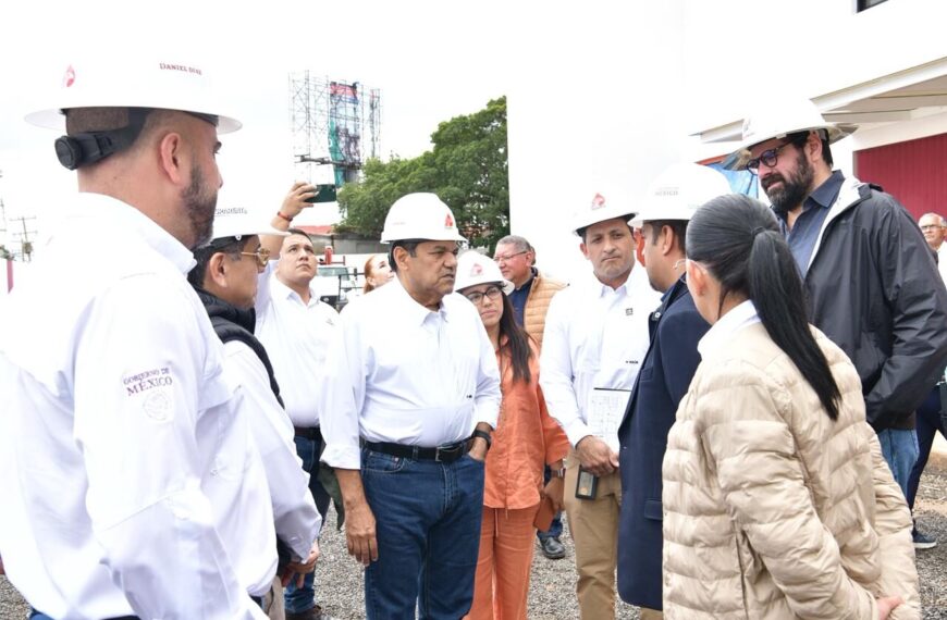 Supervisa Javier May construcción y equipamiento de nuevo CRIAT; a mediados de febrero estará listo: Pemex