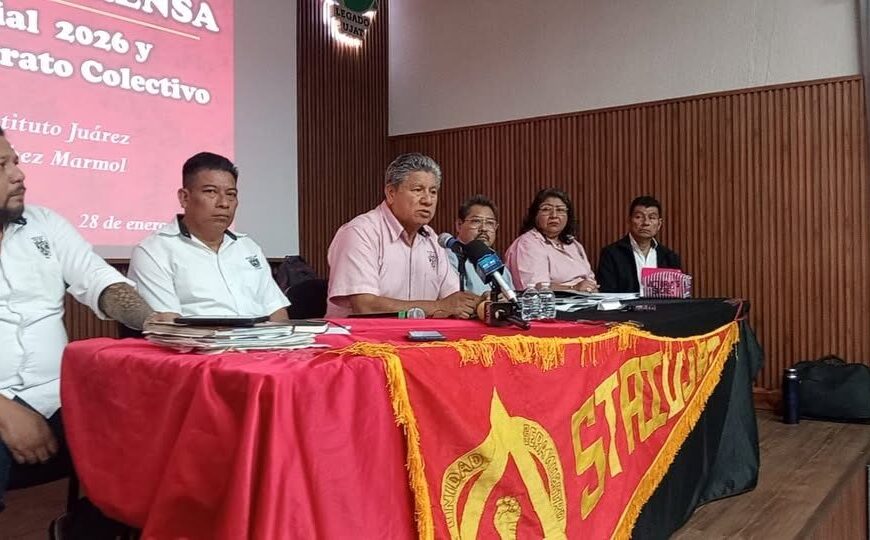 Ofrece UJAT 4% de aumento a trabajadores; piden 20%