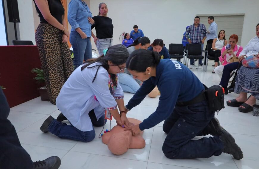 Capacita Protección Civil de Centro a mujeres como primeras respondientes ante emergencias