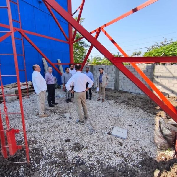 Supervisa obras de la BOM en el poblado C34-de Huimanguillo el Gerente de Responsabilidad Social de Pemex