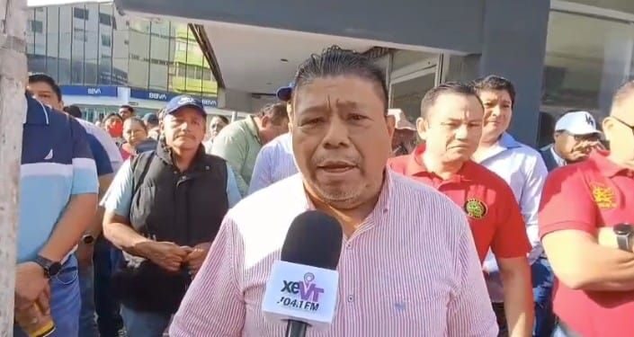 Acusan a director de Cecyte de no pagar prestaciones y cerrarse al diálogo