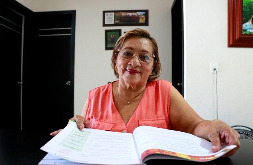 “Es bonito aprender a leer y escribir, cuando no sabemos es como estar ciegos”: alfabetizada Dora Irma Pérez Jiménez