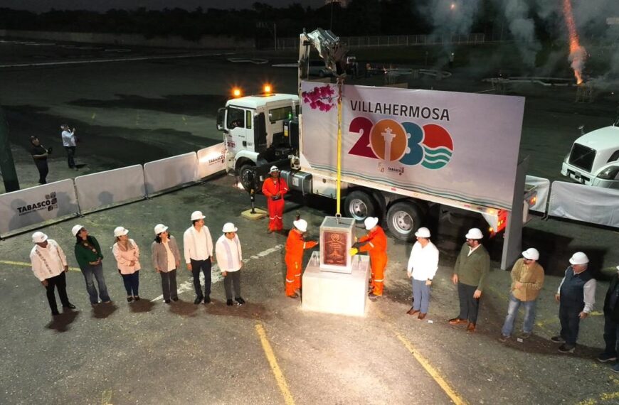 Inicia proyecto Villahermosa 2030 con la primera piedra del nuevo Centro de Convenciones; “sienta las bases de una nueva etapa de prosperidad”, destaca Javier May