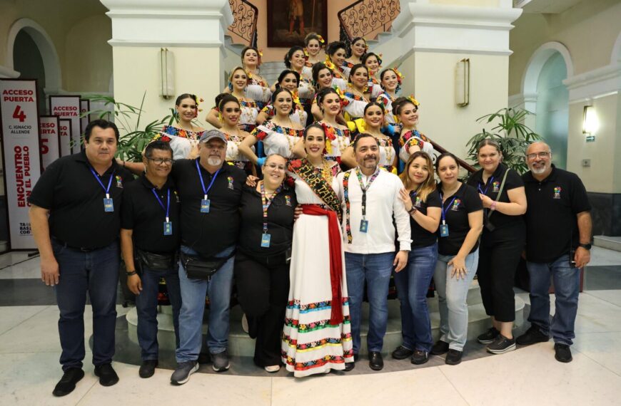 ¡Inicia preferia!, Algarabía choca en presentación a medios de las 17 embajadoras