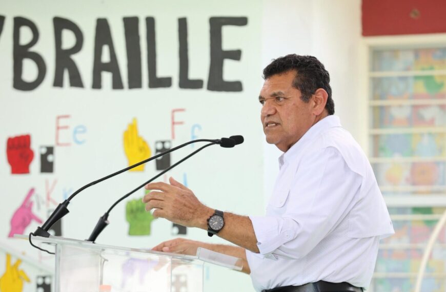 Entrega Javier May aula multisensorial en Villa Vicente Guerrero, Centla; es la quinta de su tipo en el estado