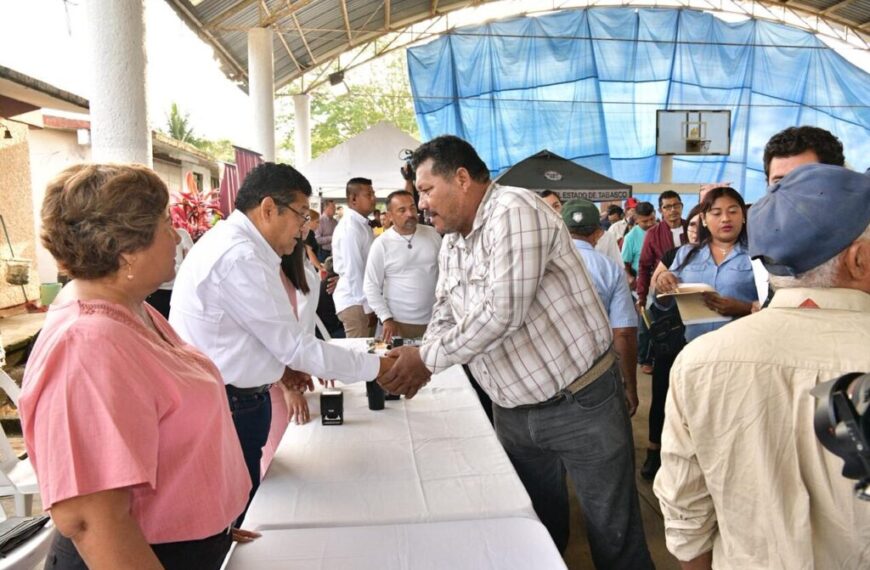 Jonuta: Anuncia Javier May Rodríguez reparación de los bordos de protección para prevenir inundaciones