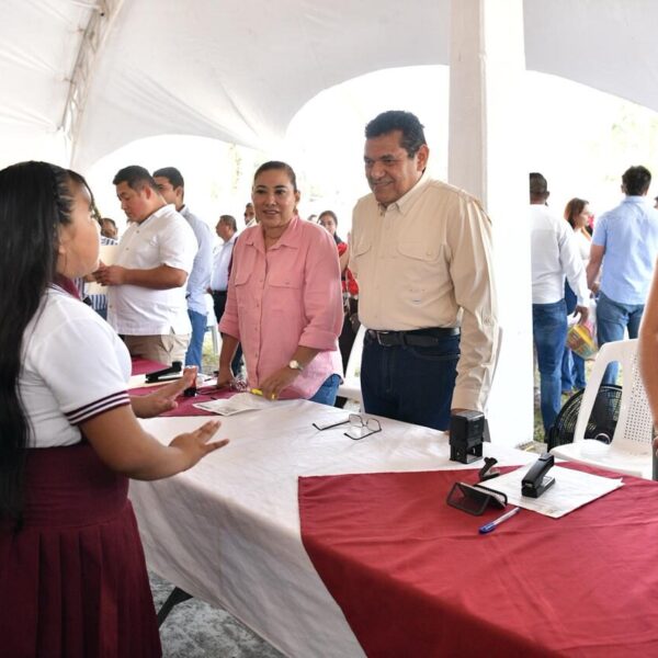 Seguimos pendientes desde territorio, afirma Javier May al encabezar audiencia pública en ejido Tierra y Libertad