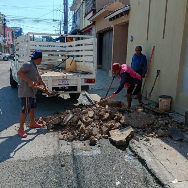 Atienden fugas de agua en 10 puntos del municipio de Centro