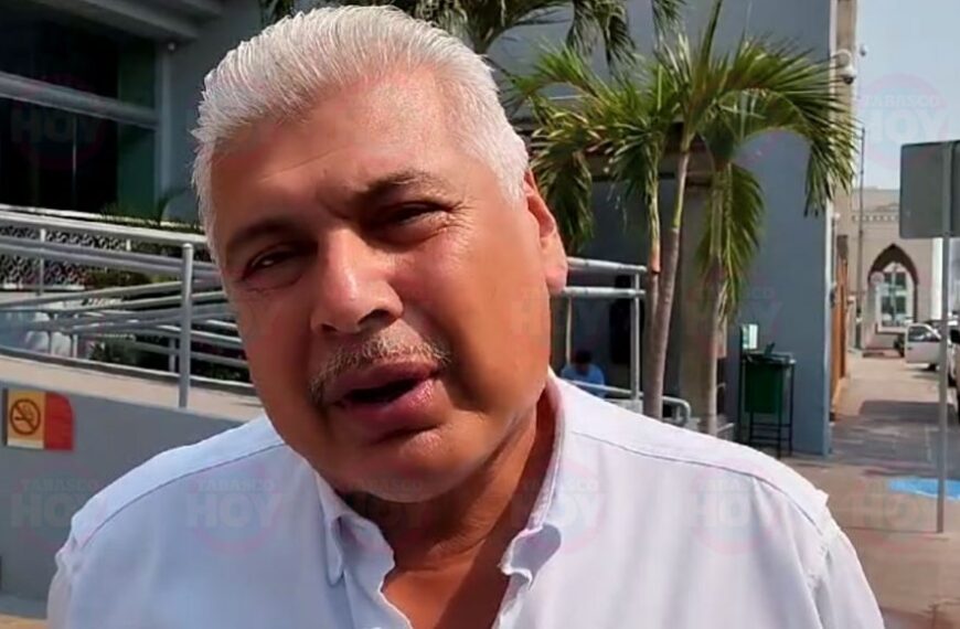 De 50 taxis rosas, sólo 10 son conducidos por mujeres