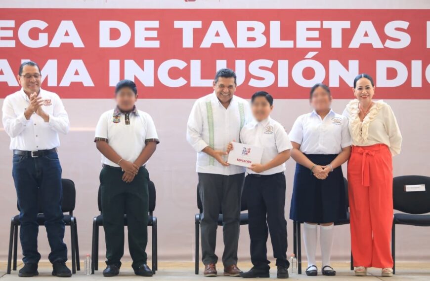 ¡Misión cumplida! Gobierno del Pueblo logra meta de Inclusión Digital con la entrega de las últimas 2,350 tabletas en Centla