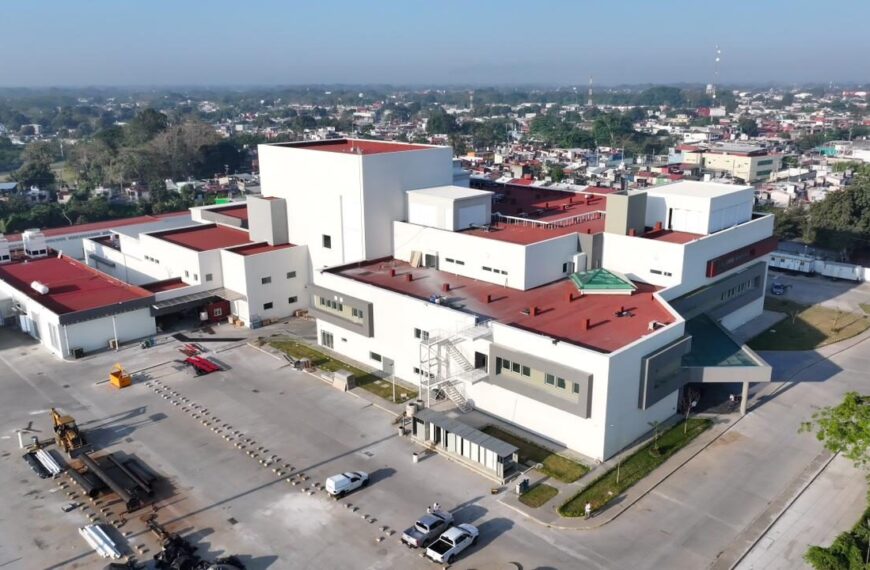 Franja Sur / René Alberto López / Moderno Hospital de Cárdenas atenderá a la región Chontalpa