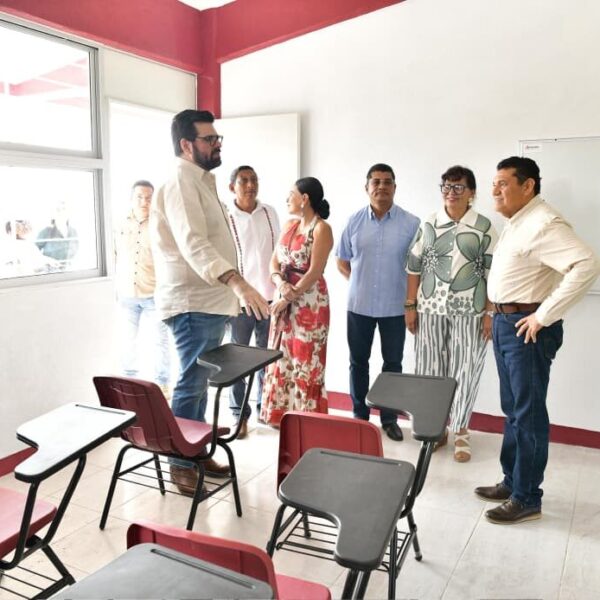 Impulsamos una educación con rostro humano: Javier May