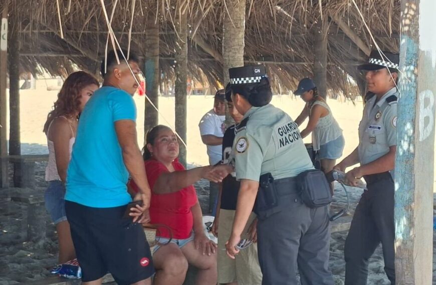 Crónica: “La gente viene porque es una playa segura y limpia”, destacan vacacionistas