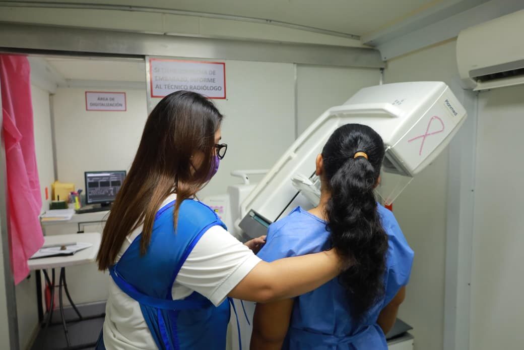 Fortalece Centro la salud preventiva con mayor tecnología en equipamiento de la Unidad de Mastografía