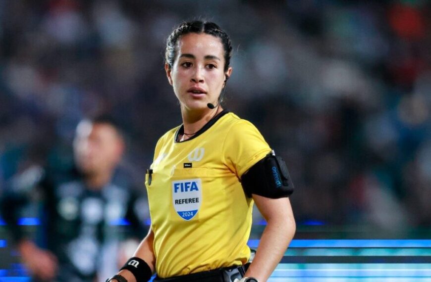 La mexicana Katia Itzel será arbitra central en el Mundial de Futbol