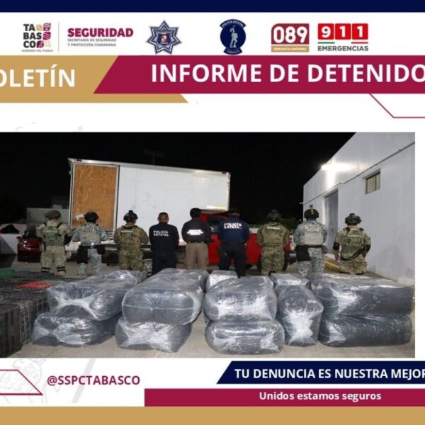 Autoridades interceptan casi media tonelada de droga en Tabasco