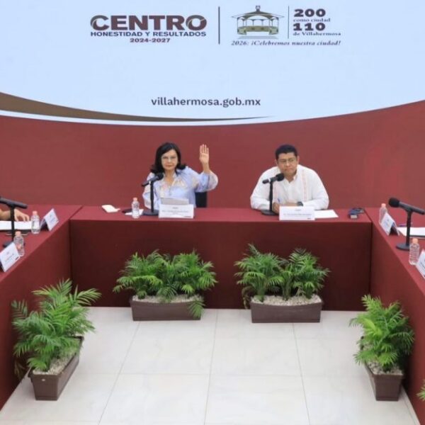 Aprueba Cabildo de Centro otorgar los premios Blancas Mariposas y Francisco J. Santamaría