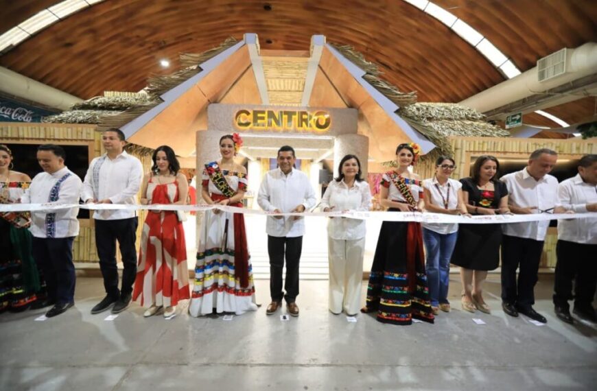 Cierra Centro exposiciones municipales en la Feria Tabasco