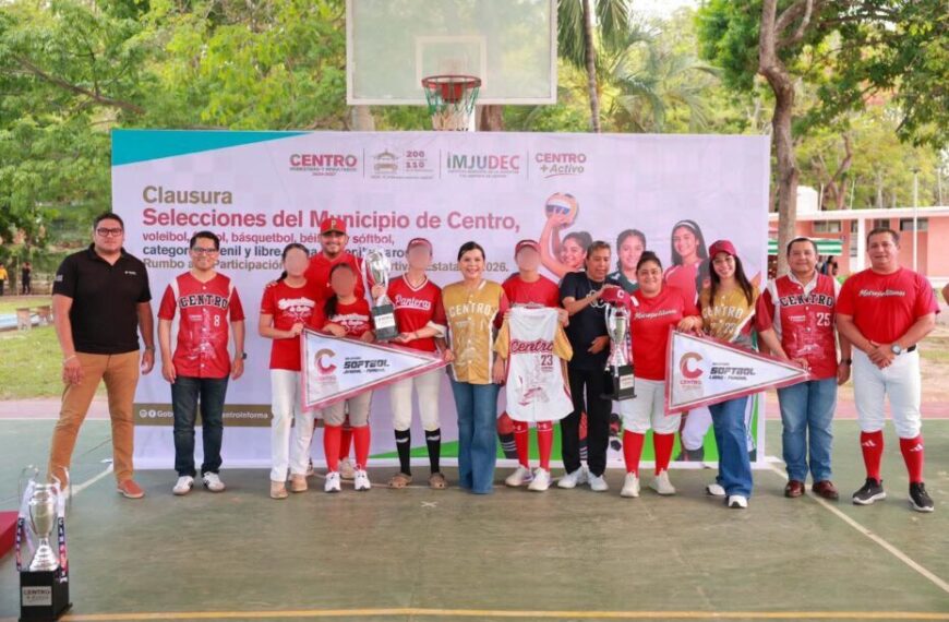 Felicita Yolanda Osuna a deportistas que representarán a Centro en juegos estatales
