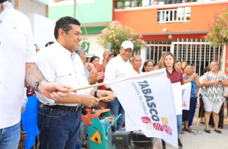 “Amor con amor se paga, ahora la prioridad es el pueblo”, subraya Javier May al poner en marcha obras que atienden histórico rezago en Nacajuca