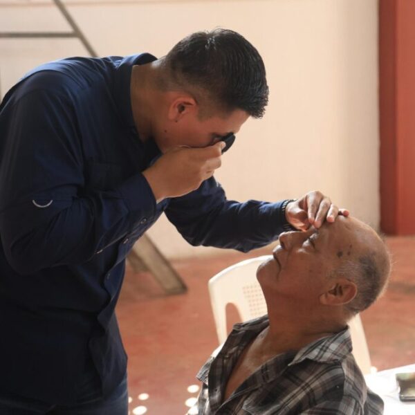 Glaucoma primera causa de ceguera permanente en México