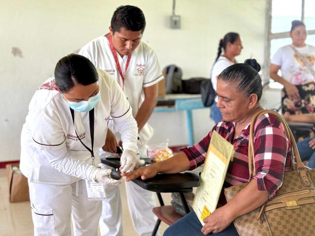 Vecinos de Tierra Colorada, reconocen y agradecen servicios y apoyos en Jornadas de Paz