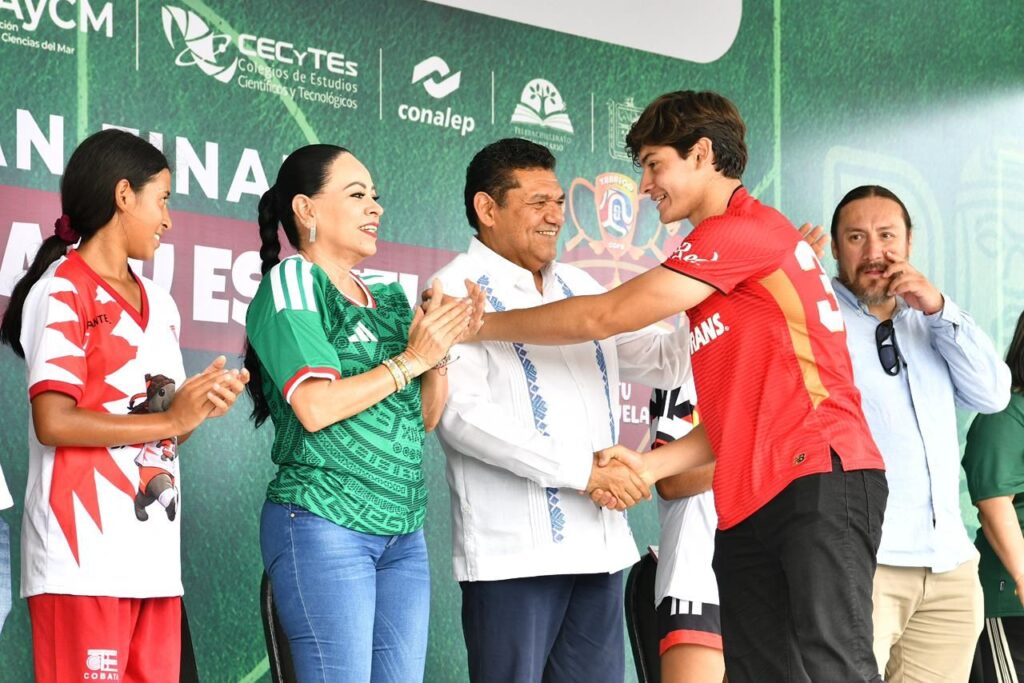 Alemania, representado por el CBTIS 32, campeón de El Mundial va a tu Escuela
