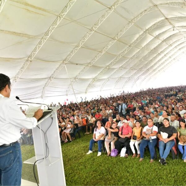 Gobierno del Pueblo suma a los programas de transformación a más de 4 mil 300 jefas y jefes de familia de Tacotalpa y Macuspana