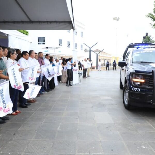 Entrega Gobernador Javier May 1,163 unidades de equipamiento para el fortalecimiento de las corporaciones de seguridad pública de los municipios