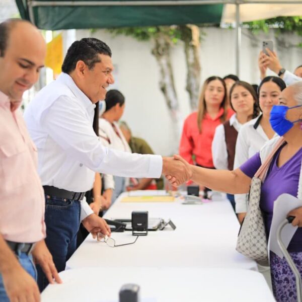 Teapanecos son escuchados y atendidos por el Gobernador Javier May en audiencias públicas; anuncia rehabilitación de la Unidad Deportiva ‘Damián Pizá Beltrán”