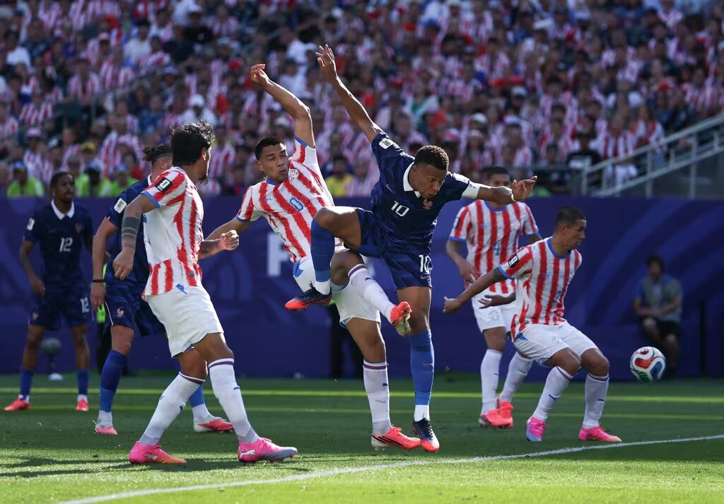 Mbappé acaba con el sueño de Paraguay y Francia avanza a octavos