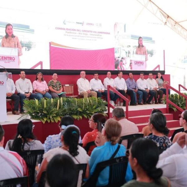 Cumple Yolanda Osuna con hechos: abasto de agua al Circuito Villahermosa–Periférico–Río Viejo–Ixtacomitán
