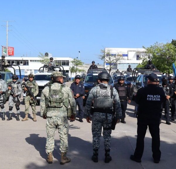 En operativos coordinados de seguridad, detienen a 14 personas y aseguran más de 65 mil litros de hidrocarburo