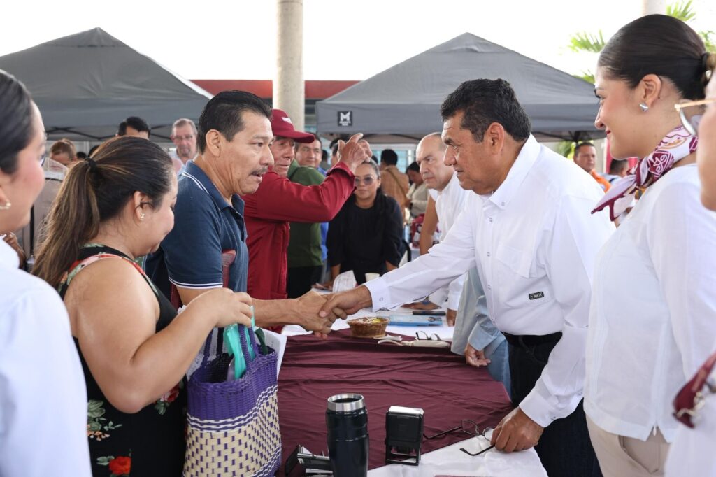 Javier May concluye octava gira de audiencias públicas en Zona Indígena Yokot’an
