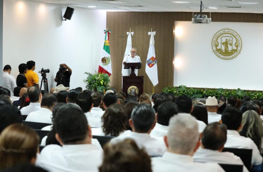 Asiste Javier May al primer informe del titular del Tribunal Superior de Justicia