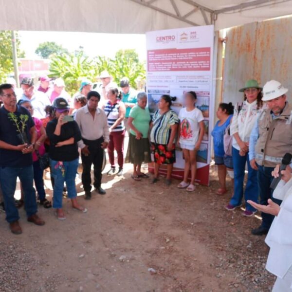 Entrega Yolanda Osuna obras de pavimentación y agua potable en Gaviotas Sur, Sector Armenia