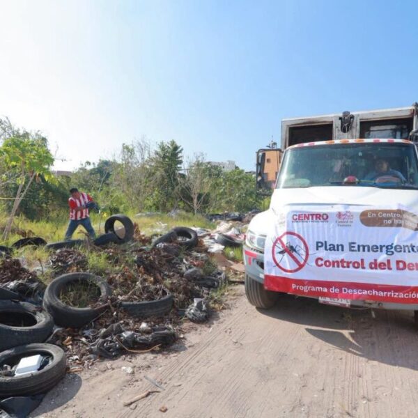 Realiza Centro limpieza en tiradero clandestino en la zona de El Toreo, en Atasta