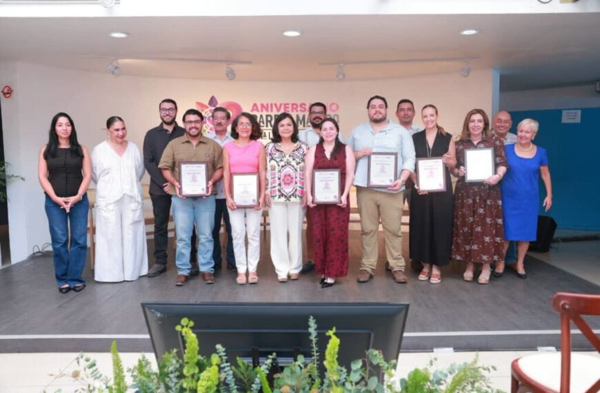 Anuncia Yolanda Osuna nueva etapa de pintura de fachadas y de restauraciones en el Barrio Mágico Zona Luz de Villahermosa