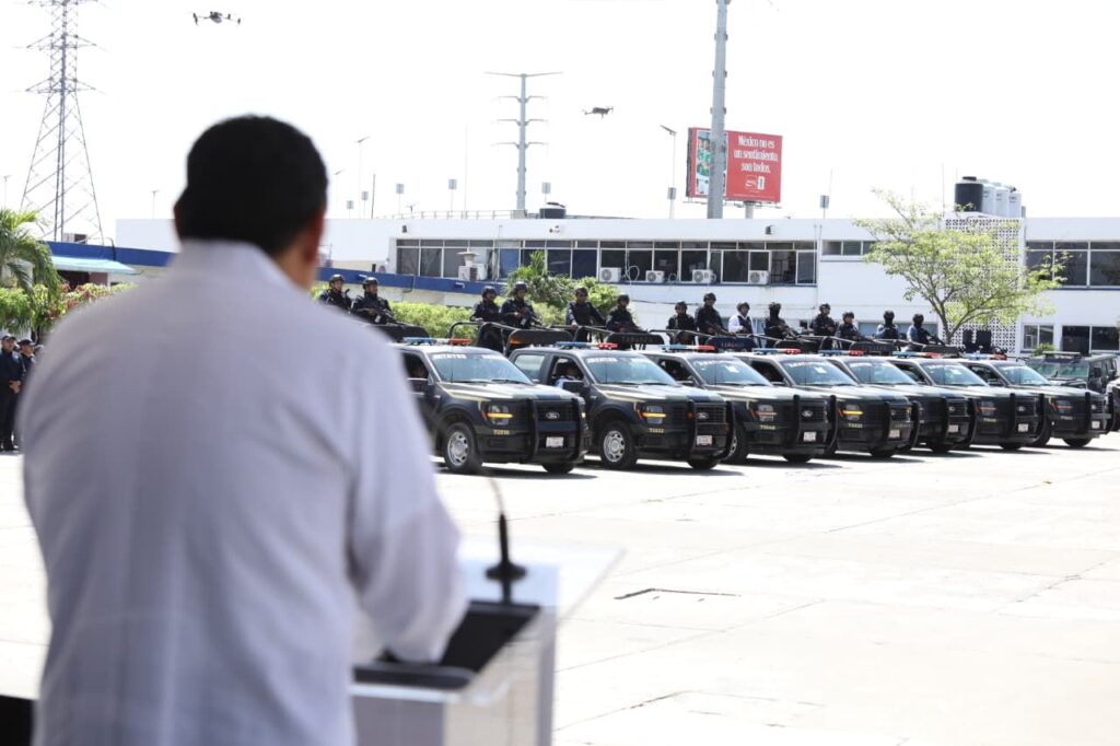 Gobierno del Pueblo fortalece la seguridad con la nueva Guardia Estatal y la entrega de 45 patrullas