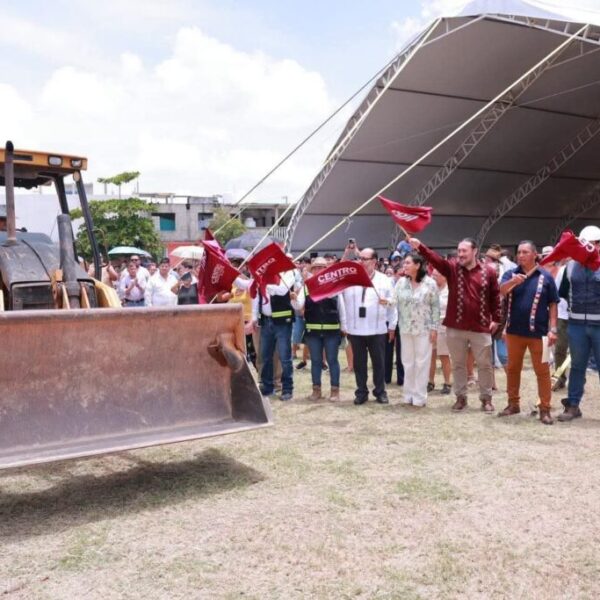 Inicia la construcción del Centro Comunitario “México Imparable” en la Ra. Medellín y Madero 2ª Sección