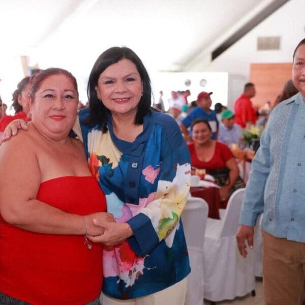 Reconoce Yolanda Osuna labor de barrenderas y barrenderos por contribuir al bienestar de todos