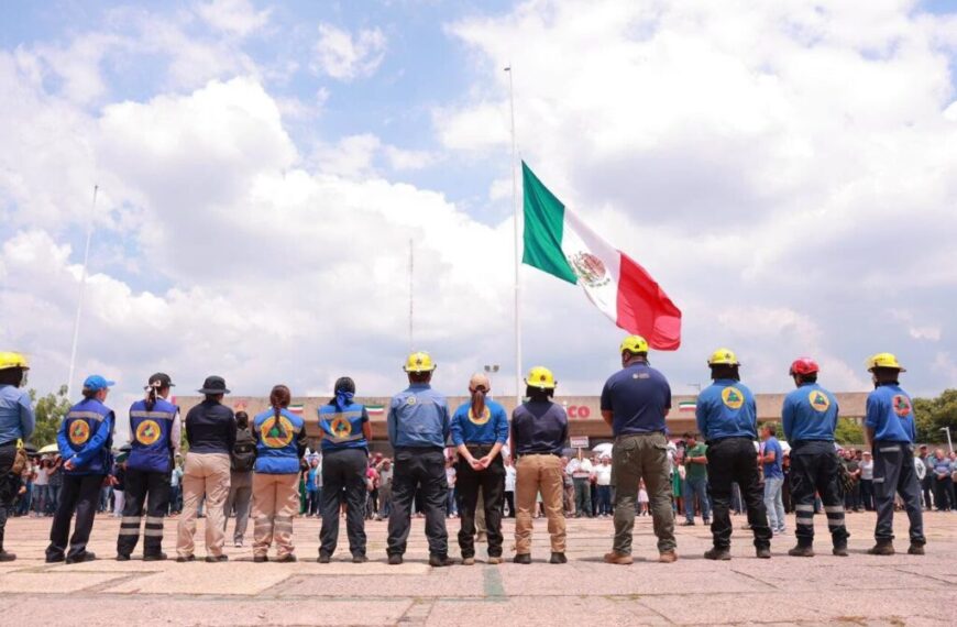Refuerza Centro compromiso con la prevención y protección civil en el Segundo Simulacro Nacional 2026