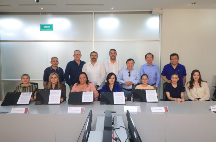 Firma Salud y Clínicas Particulares Convenio de Colaboración con el Centro Estatal de Hemoterapia