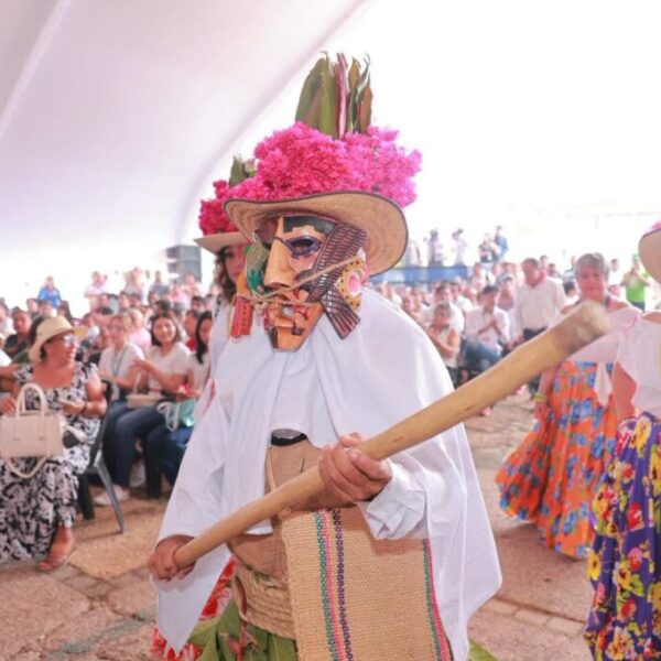 Fortalece Centro tradiciones, identidad y calidad de vida de los pueblos originarios